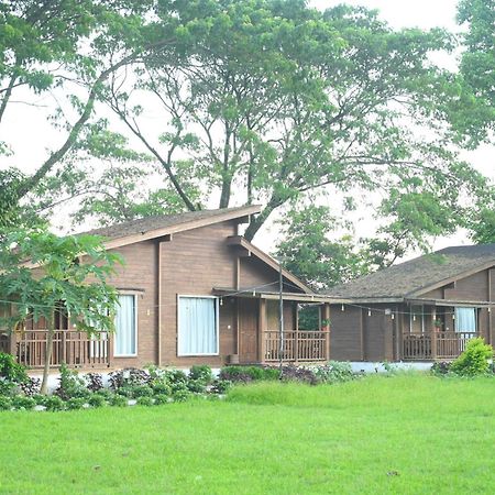 Tezpur Jironi Resort מראה חיצוני תמונה